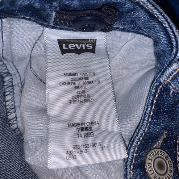 Levis Girls Blue & White Jean Shorts - Picture 5 of 5